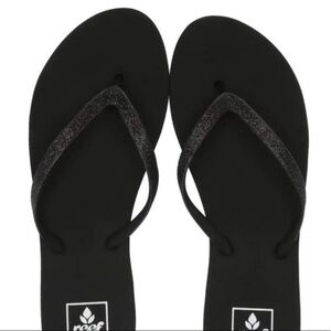 NWT Reef black stargazer flip flops women’s 7